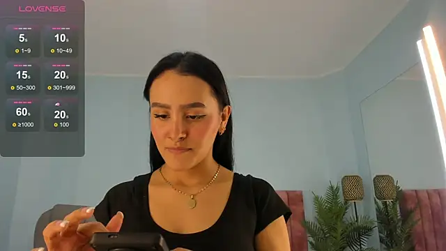 tati_saldarriaga webcam