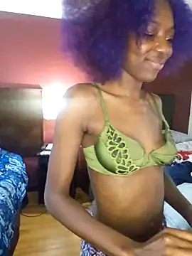 Webcam Model (oliviaprettypussy)  is live.Free join now!