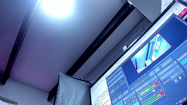 Savanna_rios webcam stripchat model stream image