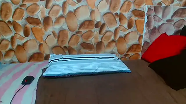 AfricanBigAssxx98 webcam