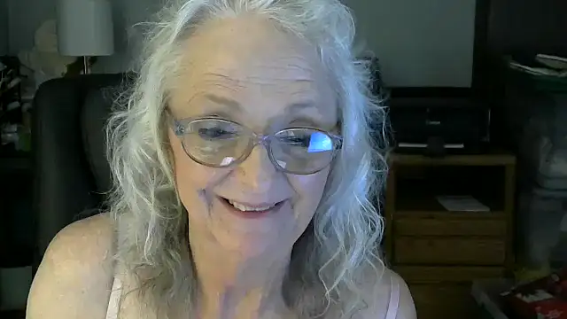 JoleneDelacroix webcam