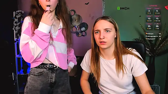 rebecca_smile webcam