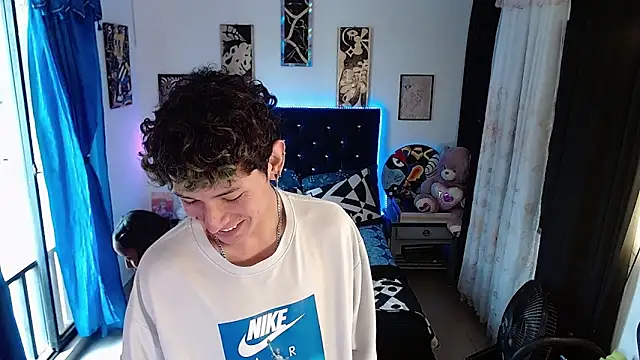 Yorsamm_and_friends webcam