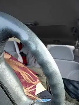 GoldenFlameGoddess webcam