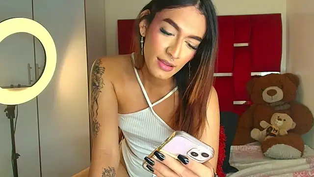 Camila_hot_ts webcam