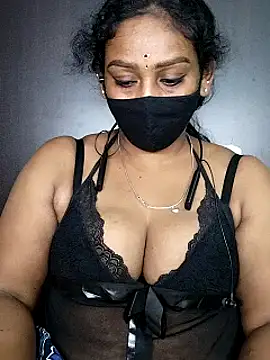tamil_Monisha webcam