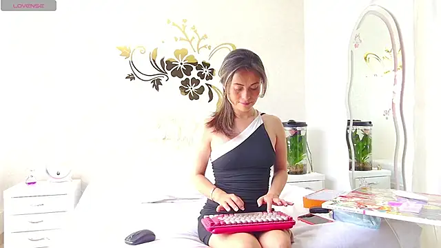 MarcelaFlores webcam