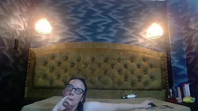 AvaNahomix webcam stripchat model stream image