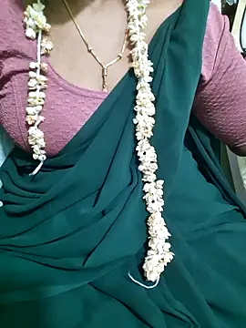 TAMIL-URVASHI webcam