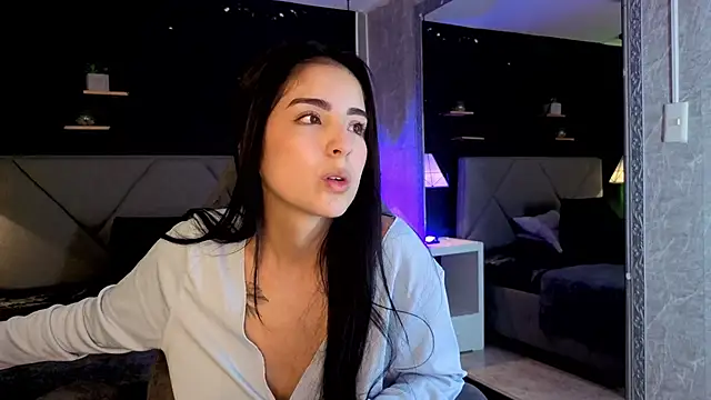 giapearl25 - Giapearl25's free webcam - UK Sex Cams