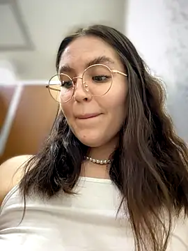 meow_girl - Meow_girl's free webcam - UK Sex Cams