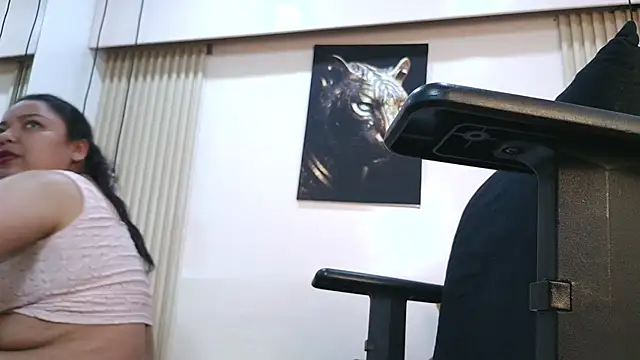 virtual_charm webcam