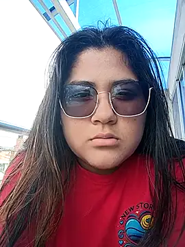 Webcam Model (_mari_lunna_)  is live.Free join now!