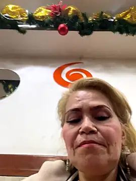 Webcam Model (dirty-mother34)  is live.Free join now!