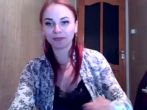 Kisa26311 live cam screenshot female from Ukraine on Tip.show – Interactive Live Cam Shows
