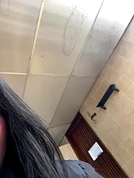 PamelaJonsom_ webcam