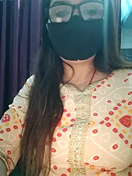 Aishwaryaa_69 webcam