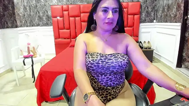 Imyourdirtymilf webcam