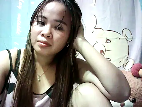 Katrina_Summer webcam