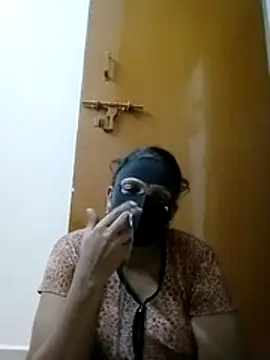 tamilammu1431 - Tamilammu1431's free webcam