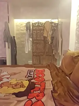 Webcam Model (misstitmouseofficial)  is live.Free join now!