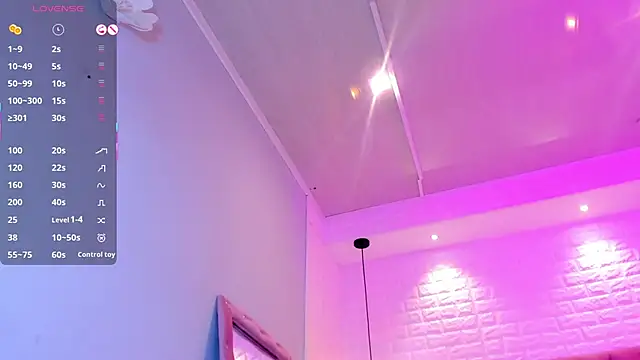 amber_sparkle webcam