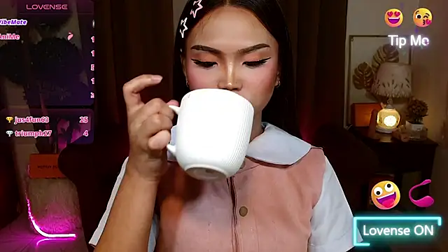 _TransGoddessAthena_ webcam