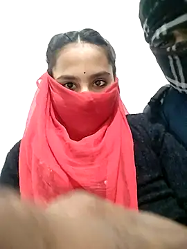 rayi_queen_15 - RAYI_Queen_15's free webcam - UK Sex Cams