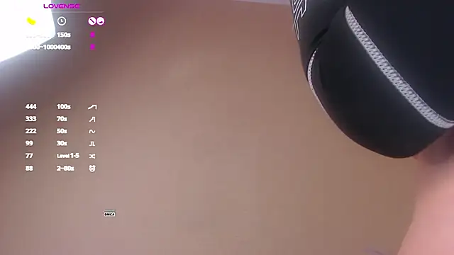 anna_chatstrip webcam