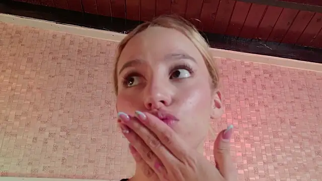 ambar_rosse25 webcam