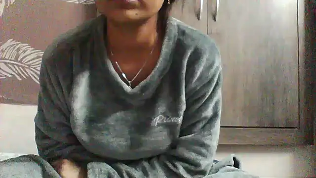 shalini_fire webcam