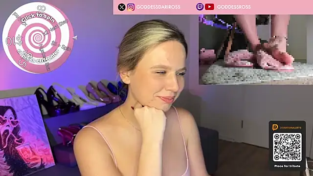 GoddessRoss webcam