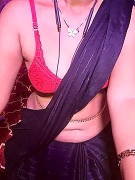 Webcam Model (XBHUUME)  is live.Free join now!