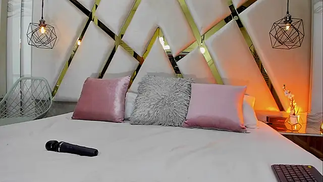 FernandaRousse webcam