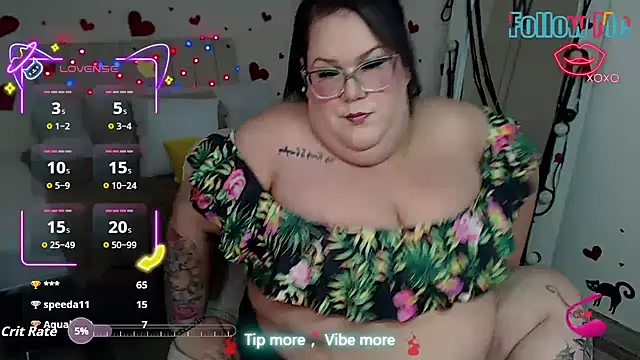 GiannaMorrys webcam