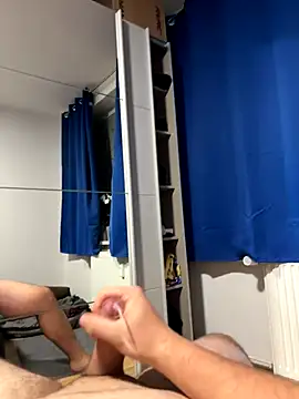 paul_klein20000 (M twink) - Wixxen