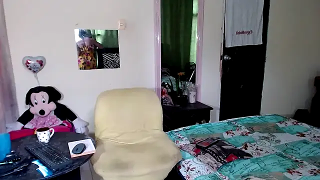 Sashaferrari2000 webcam