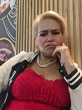 dirty-mother34 webcam