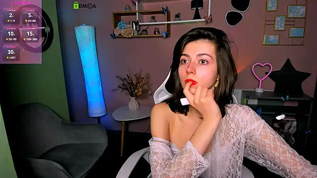 kitniss_dreamy webcam