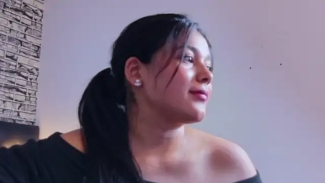 Brenda_morrison18_ webcam