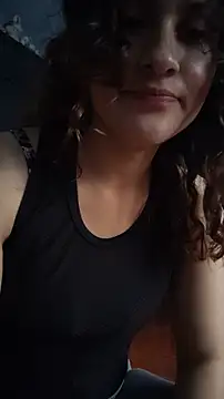 lindasyt webcam stripchat model stream image