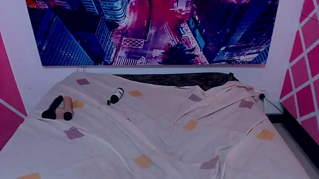 XxMiaSexxyHotxX webcam