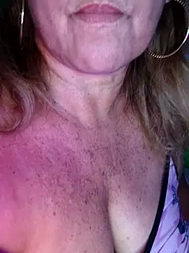 Webcam Model (Kasandra_Ho)  is live.Free join now!