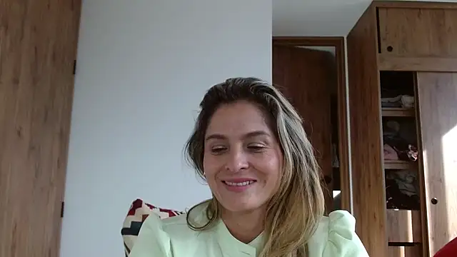 linda-mature43 webcam