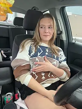 AllesandraLove webcam