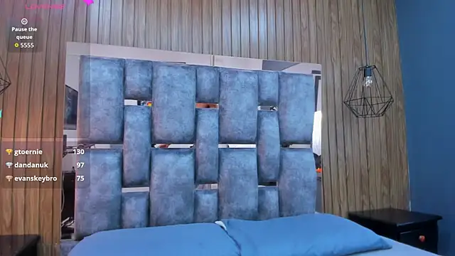 owen__johnson webcam