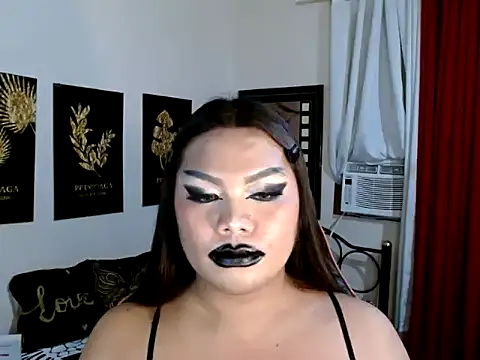 TSbrianaHugeCock webcam