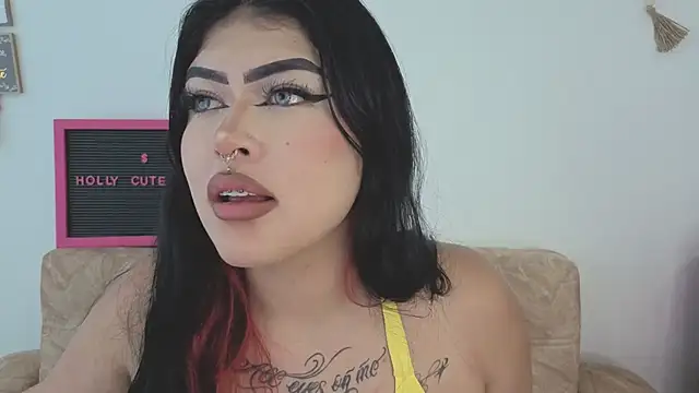 hollycute__ webcam