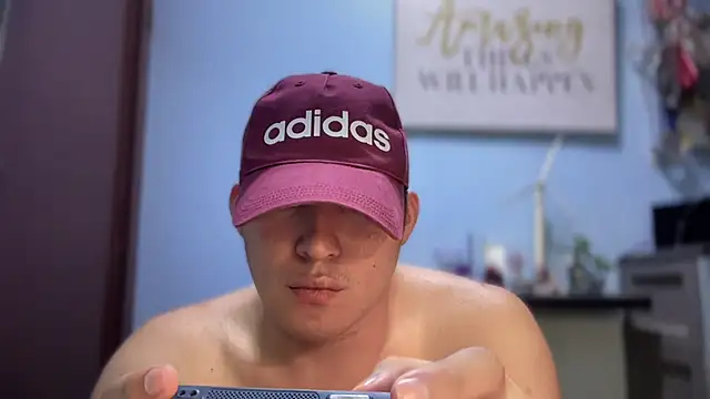 kingdirtyfog (M young) - Looking for DADDY/BF here