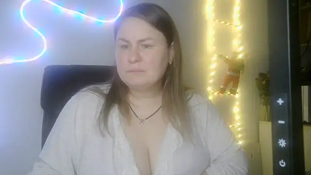 martaxlove - MartaXLove's free webcam - UK Sex Cams